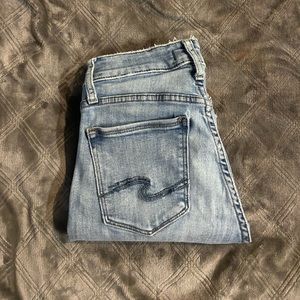 Silver Jeans co. AVERY SKINNY…sz 25
